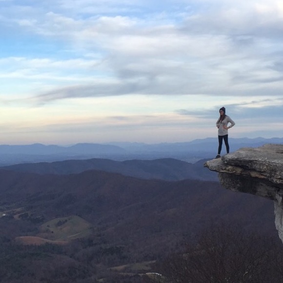 Meet your Posher, Gina - Picture 1 of 1